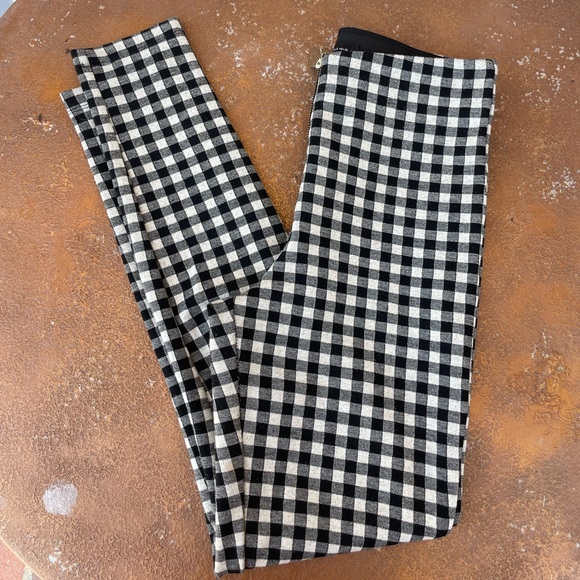 Zara checkered black and white high rise pants - Picture 3 of 6